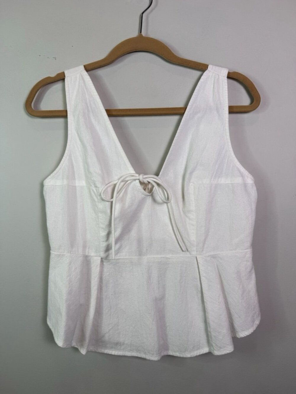 Free People Mika White Tank Top Sleeveless V Neck Smocked Peplum Size M